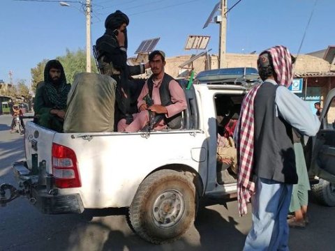 “Taliban” avtomobillərdə musiqiyə qadağa qoydu