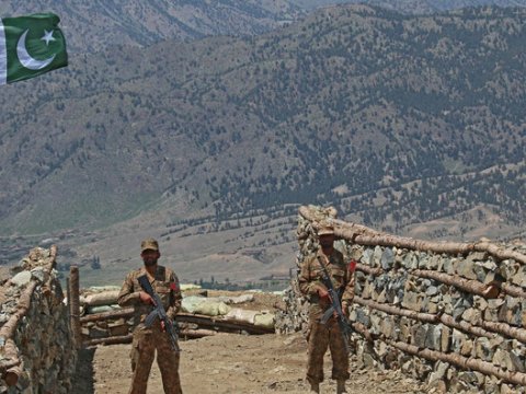 Pakistan əsgəri həlak oldu