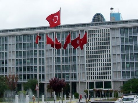 Polis İstanbul bələdiyyəsində axtarışlara başlayıb