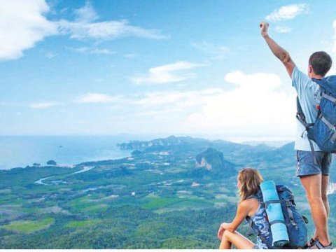 “Turizm haqqında” qanun layihəsi üçüncü oxunuşdan keçdi