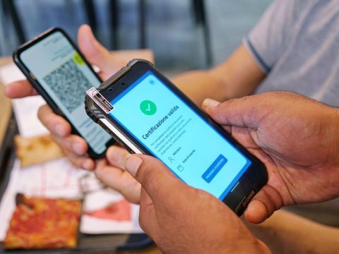 Ölkəmizə gələn turistlərdən vaksin tələb olunacaq