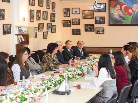 Kamal Abdulla Təhsil İnstitutunun direktoru ilə görüşüb