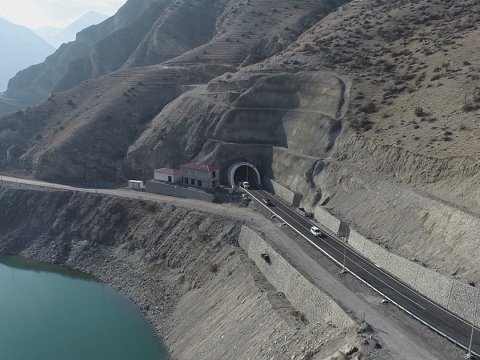 Türkiyəni Qafqaza birləşdirəcək tunel AÇILIR