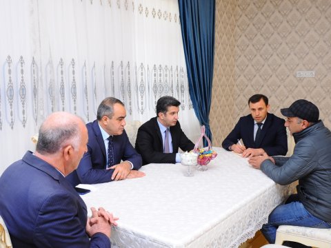 Naftalanda mülki şəhidlərin ailəsi ziyarət olunub