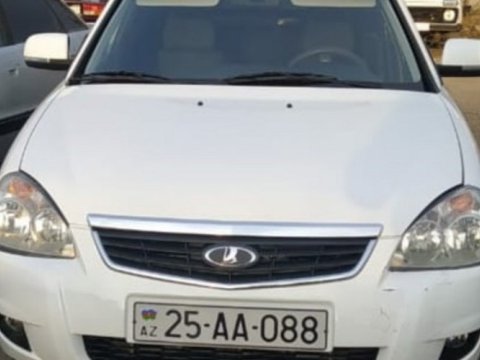 Narkotik çəkib maşın sürən qandallandı