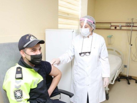 Polislərə buster doza vurulur