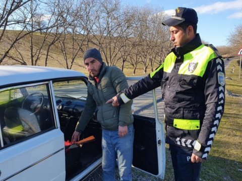 Avtomobilində silah gəzdirən şəxs tutuldu