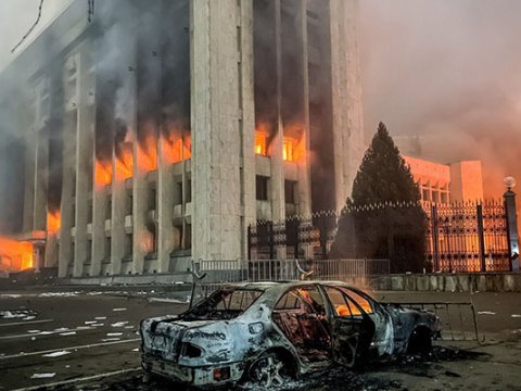 Qazaxıstan baş verənləri xaricdən hücum kimi qiymətləndirdi