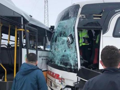 Toqquşma zamanı avtobuslarda sərnişin olmayıb - RƏSMİ