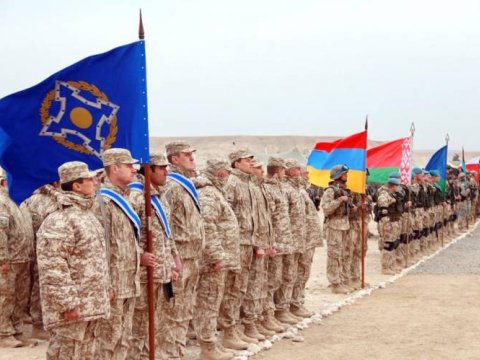 Ermənistan Qazaxıstana 70 əsgər göndərib