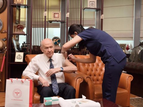 Dövlət Baxçalıdan \