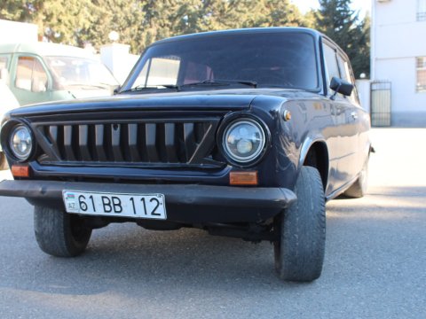 Avtoxuliqana 15 sutkalıq həbs - FOTOLAR