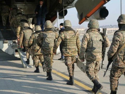 100 erməni hərbçi Qazaxıstana GETDİ