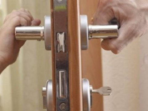 Köməksiz qalan azyaşlı xilas edildi