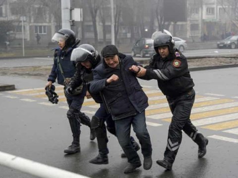 20 nəfərlik silahlı dəstə saxlanıldı