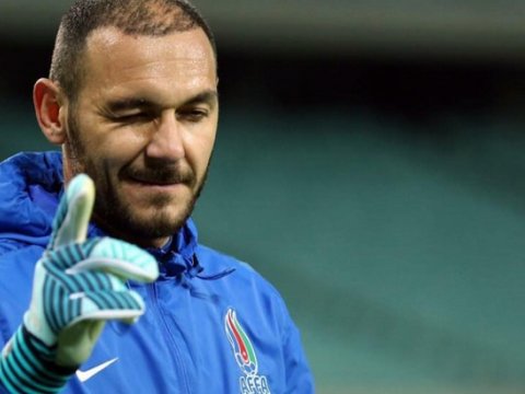 Kamran Ağayev karyerasını bitirir