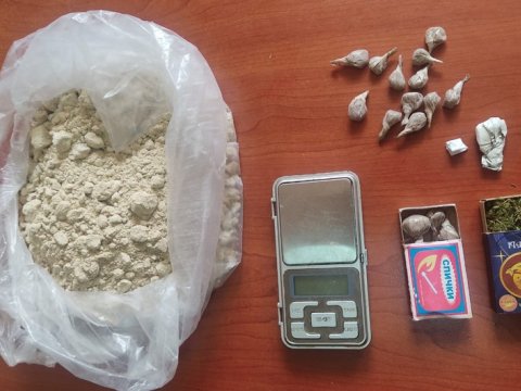 Polis Hacıqabulda əməliyyat keçirdi - 6 nəfər saxlanıldı