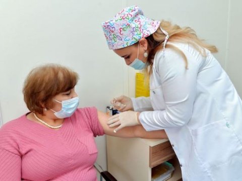Azərbaycanda 11.5 milyondan çox vaksin vurulub