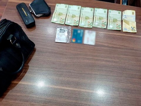 Həmcinsini bankomatda izlədi, çantasını oğurladı - FOTO
