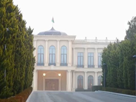 Prezidentin Zuğulbadakı iqamətgahından VİDEOREPORTAJ