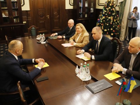 Xarkov qubernatoru Azərbaycanın fəxri konsulu ilə müzakirə apardı