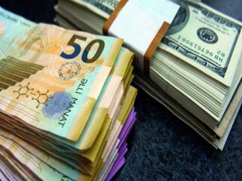 Bu ilin devalvasiya təhlükəsi - İqtisadçıdan AÇIQLAMA