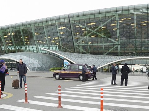 Daha 3 ölkə vətəndaşlarının Azərbaycana girişinə icazə VERİLDİ