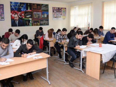 Məktəbi vaxtında bitirə bilməyən 517 nəfər attestat alacaq