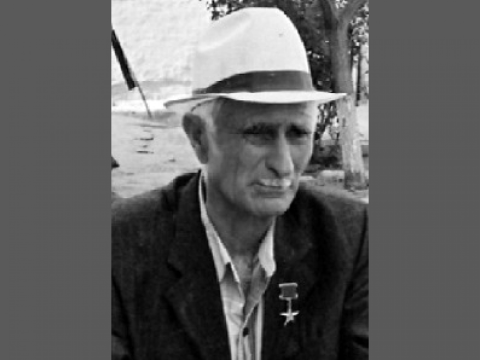 Sosialist Əməyi Qəhrəmanı vəfat etdi