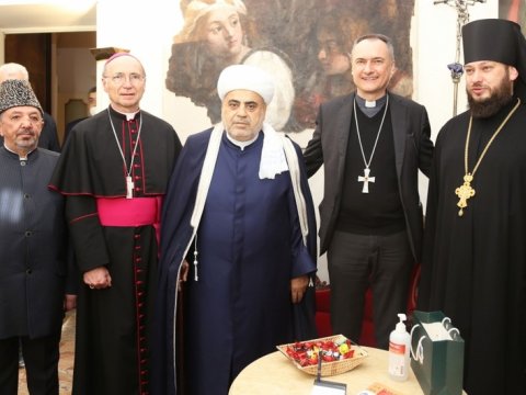 Şeyx Vatikanın baş keşişi ilə görüşüb