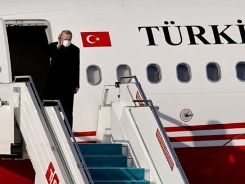 Ərdoğan Albaniyaya getdi