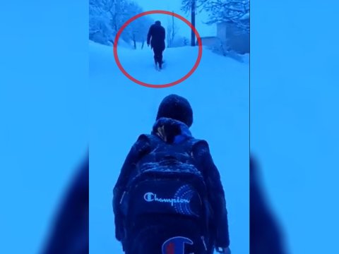 “Yolu qardan təmizlədim ki…” – Videosu trend olan direktor