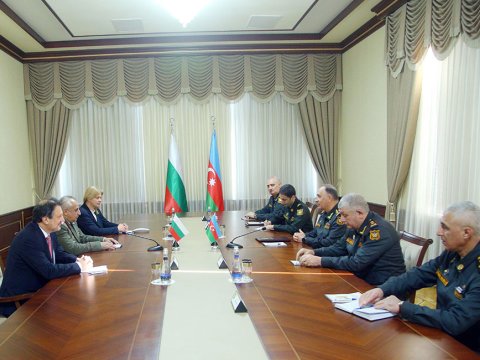 Kərim Vəliyev Bolqarıstan Hərbi Akademiyasının rəisi ilə görüşdü - FOTO