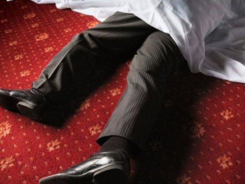 Bakıda evdən kişi meyiti tapıldı