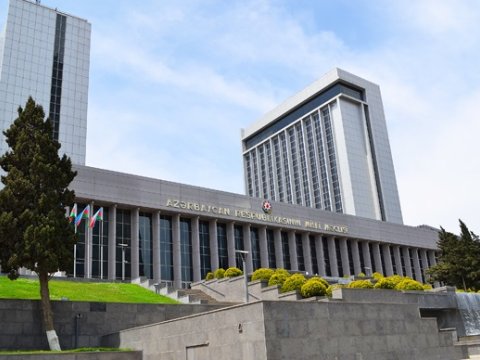 Milli Məclisdən fransız nazirə ETİRAZ