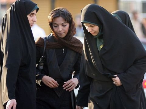 Azərbaycanda həbsdə olan iranlı qadınlar ölkələrinə təhvil verildi