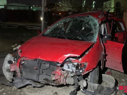 Masazırda polislər ağır qəzaya düşdü - Yaralılar var