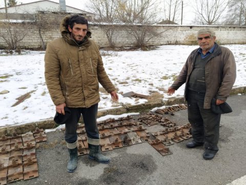 Dəmir yolundan oğurluq edən ata-oğul saxlanıldı