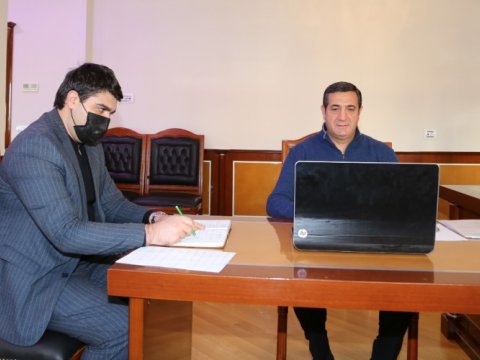 Mahir Abbaszadə seçicilərlə videoqəbul keçirib - FOTO