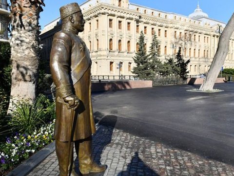 Tarix belə insanları heç zaman unutmur...