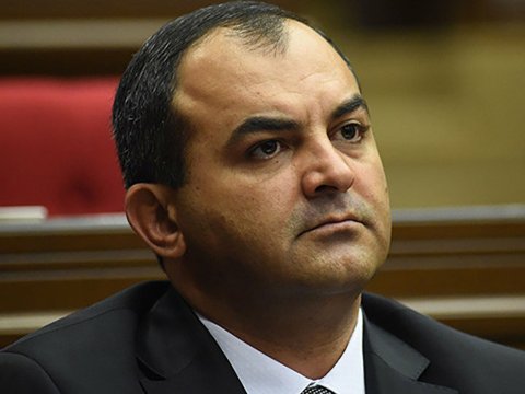 Ermənistanın Baş prokuroru istefa verir