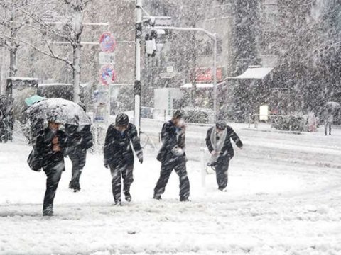 Hava kəskin dəyişəcək - Yenə qar yağacaq