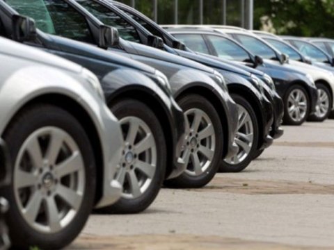Ölkədəki maşınların sayı açıqlandı: Çoxu köhnədir