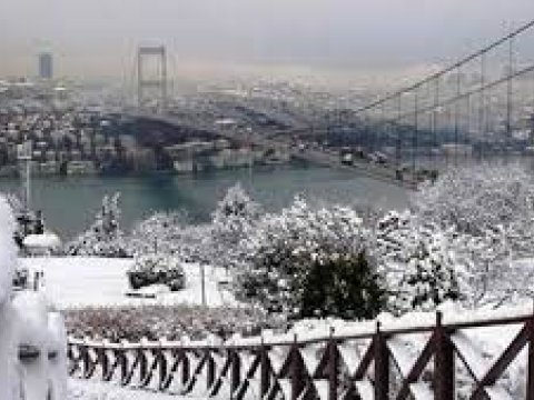 İstanbulda universitetlər də bağlandı