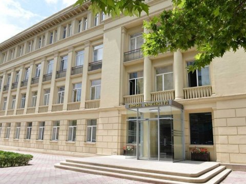 Tələbələrin köçürülməsi bu səbəbdən dayandırılıb