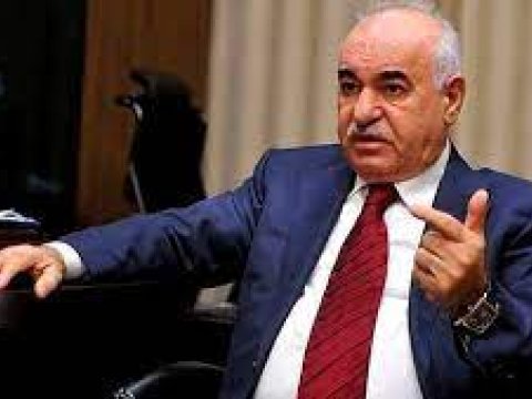 Elton Məmmədov onu məhkəməyə verənin adını AÇIQLADI