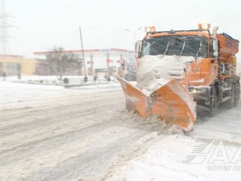 Nazirlikdən hava xəbərdarlığı - Yollar buz bağlayacaq