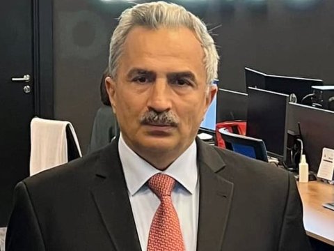 YAP-çı baş redaktor deputatlardan narazılıq etdi: “Bu iş görmək deyil”