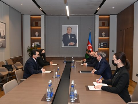 Kolumbiya səfirinin diplomatik fəaliyyəti başa çatır