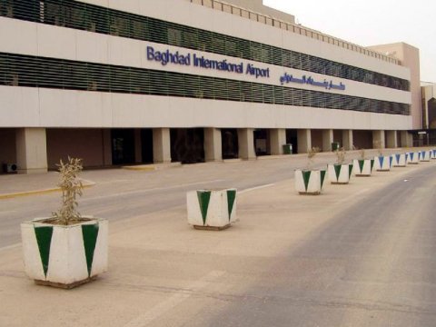 Bağdad hava limanına raket atıldı